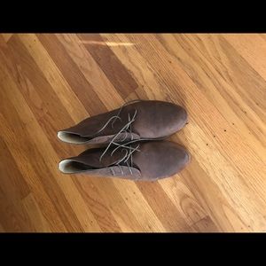 Nisolo Chukka Boots